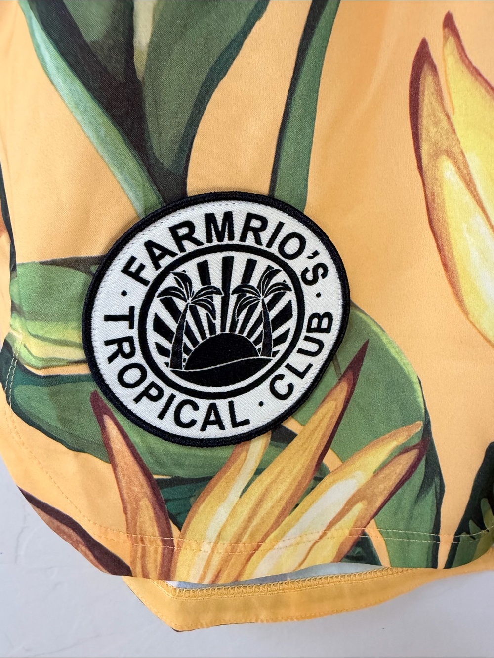 Adidas x FARM Rio Training Pacer Shorts L Tropical Floral Running Athletic NWT - Picture 2 of 7